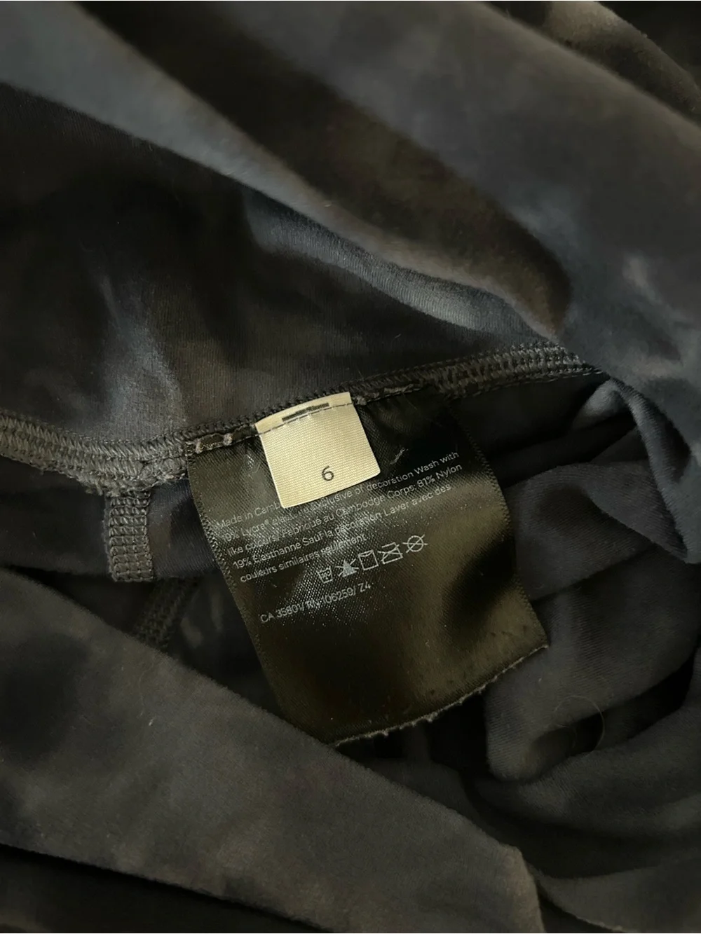 Lululemon Align high rise  pant 25”   Diamond dye  graphite gray size 6
